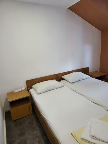 Hostal Vila Costa