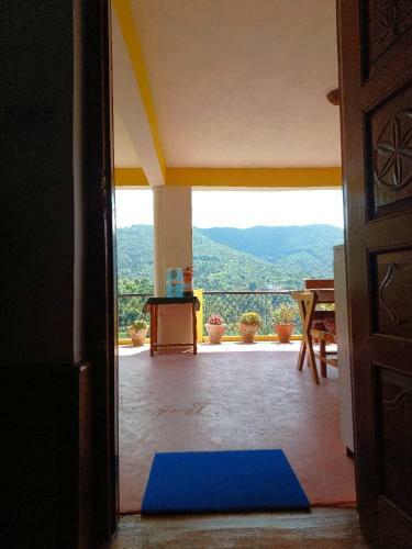 Odyssey Stays Mukteshwar - 300 Metres Trek