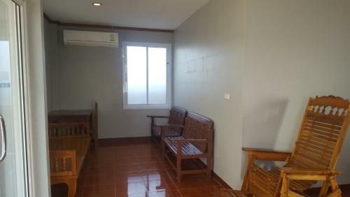 Phatra Hostel
