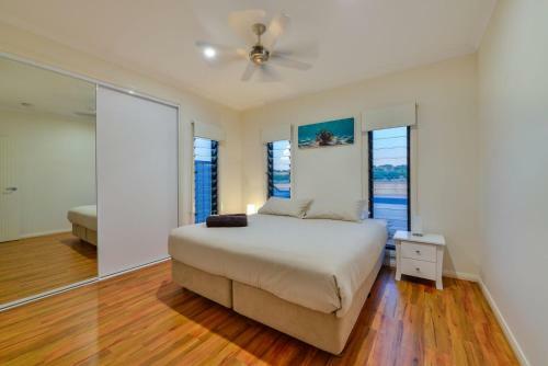64 Madaffari Drive - Private Jetty