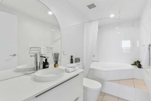 Apartamento Fresh Beautifully Styled 2 Br Resort Apt At Marcoola