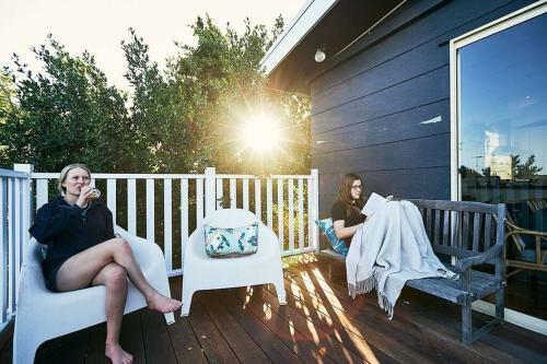 Felix Beach House - 150m From Fishermans Beach