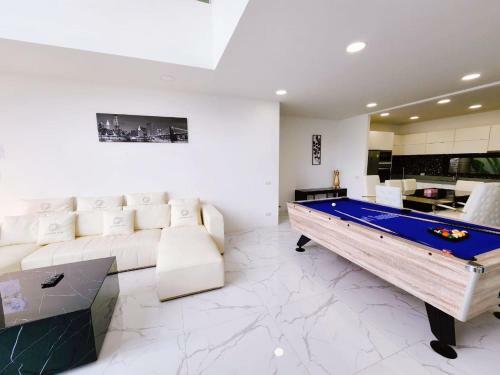 Art D Pool Villa Pattaya