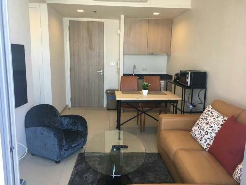 100 Great Pattaya Bay Seaview 30th Floor 1br1bth