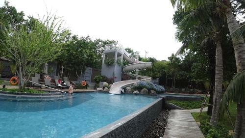 100 Great Pattaya Bay Seaview 30th Floor 1br1bth