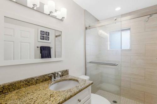 Bonita Luxury Living - Private Dock - By The Beach