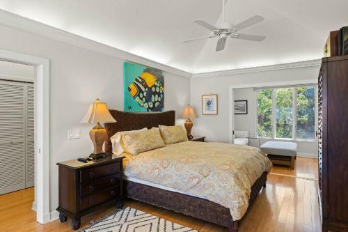 A Saba Wind South- Oceanfront Estate With Pool On Captiva Island