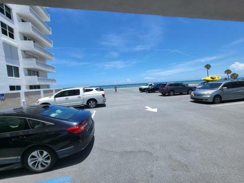 Beachfront Condominium In Daytona Beach