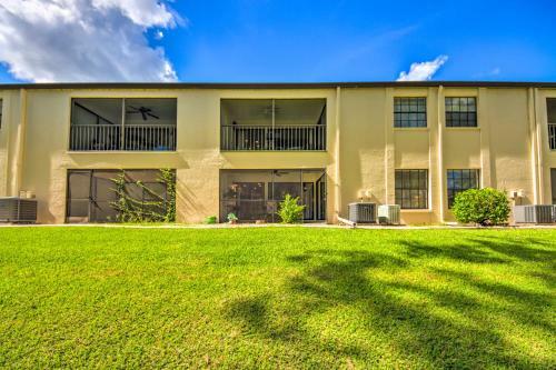 Apartamento Vibrant Fort Myers Condo With Community Pool!