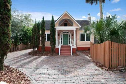 University House - 8 Bedrooms Walk To Uf / Stadium