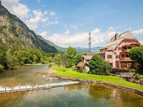 Stellar Apartment In Bad Goisern With Swimming Pool