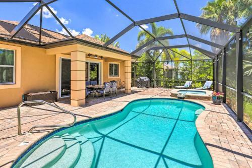 Tropical Cape Coral Retreat With Lanai And Pool!