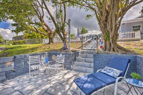 Airy Canalfront Oasis In Cape Coral With Pool!