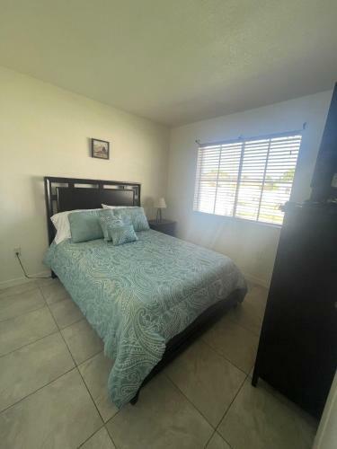 Tranquility Close To Paradise 5minutes From Black Point Marina