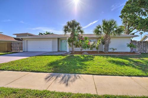 Indian Harbour Beach Home Half Mi To Beaches