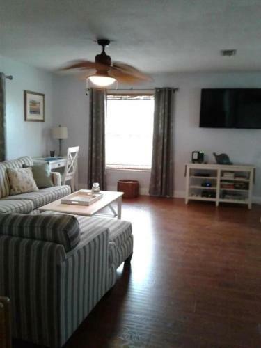 El Palmar Cottage Llc At Indian Rocks Beach Florida