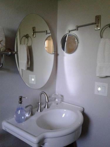 El Palmar Cottage Llc At Indian Rocks Beach Florida