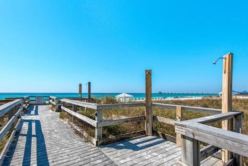 Destin West Gulfside #203