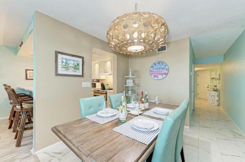 Sunset Beach 102 - 2716 Gulf