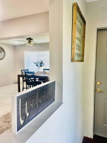 Spacious 4br/3ba. Approx. 5 Mins From Beach, Downtown, Airport, Etc!