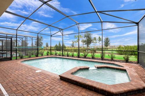 Private Pool Home W Spa, Game Room, Bbq & More