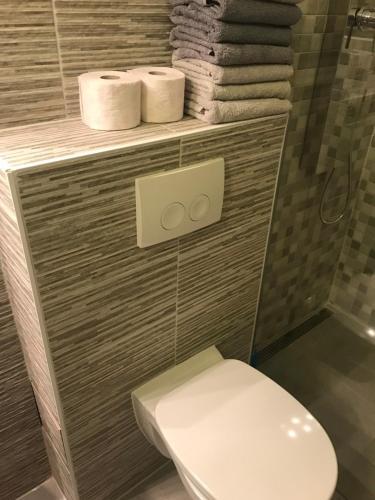 City Apartment 3