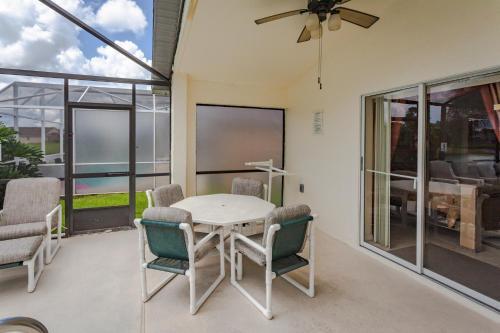 Eagle Pointe-ru1022