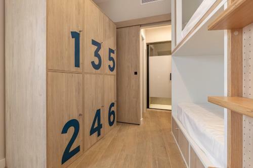 Albergue L�bere C�rdoba Patio Santa Marta