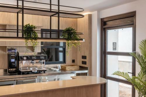 Albergue L�bere C�rdoba Patio Santa Marta