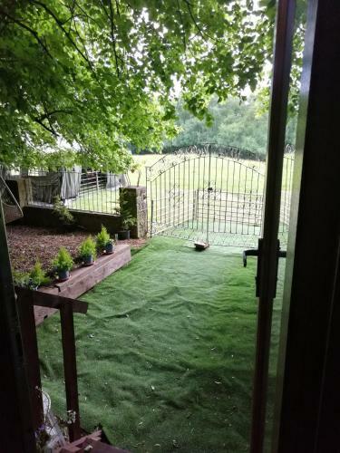 Hostal Durham Donkey Rescue Shepherds Hut