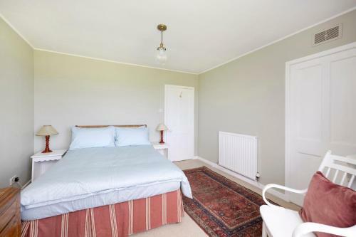 Altido Gorgeous Cottage With Garden & Great Views