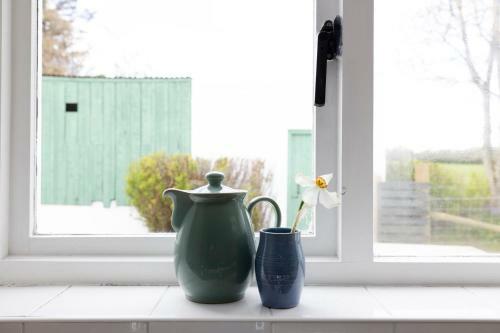 Altido Gorgeous Cottage With Garden & Great Views