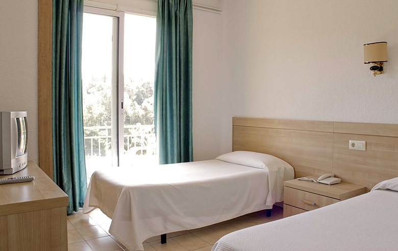 Monta�amar Hotel
