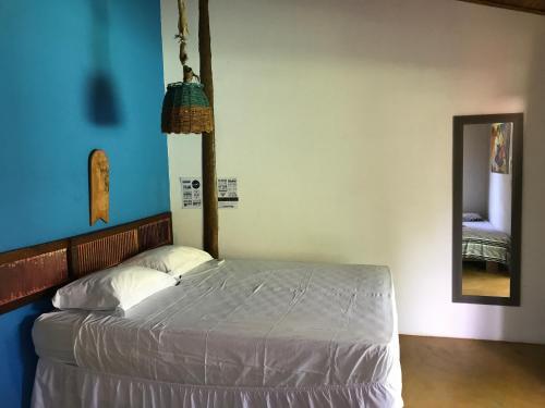 Hostal Bahia Surf Camp