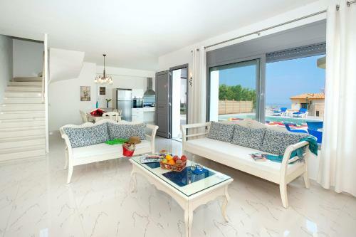 Villa Danae Blue By Villa Plus