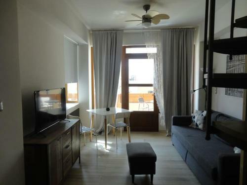 Square Apartment