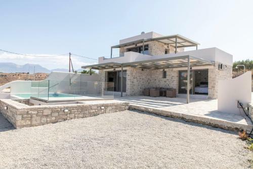 Aeonios Luxury Villa