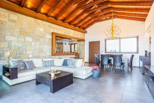 Villa Ven Mar Luxury House
