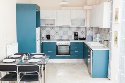 Great Apartment In Piraeus