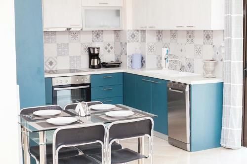 Great Apartment In Piraeus
