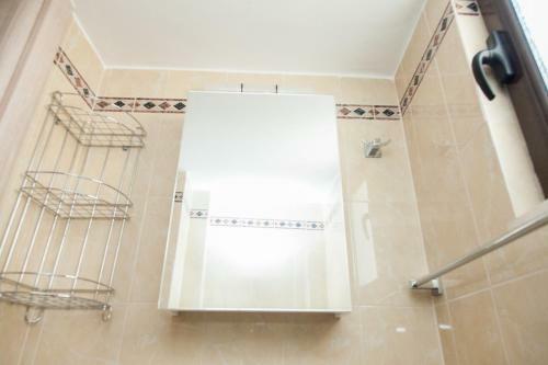 Great Apartment In Piraeus