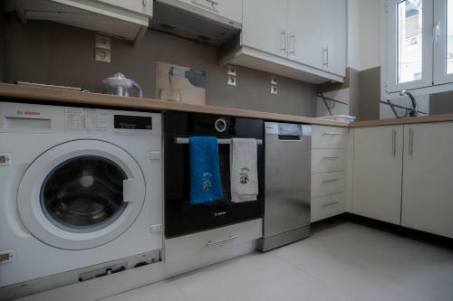 Max Blue Apartment, A Stay Like No Other