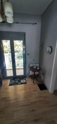 Stylish Apartment Close To Rafina Port