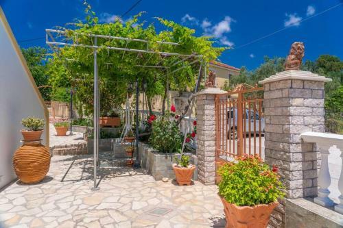 Villa Erasmia- House 1