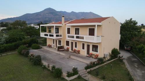 Aktaion Apartments