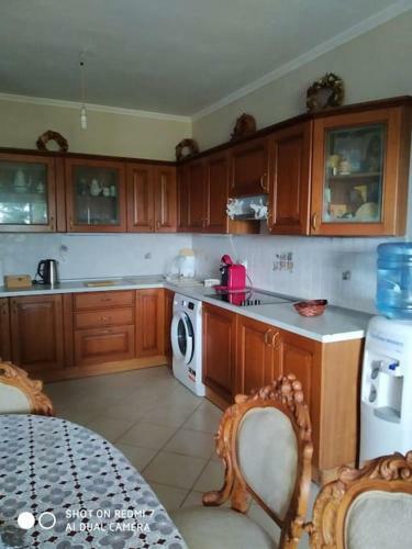 Grecos Apartment