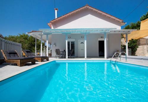 Villa Beyond The Bridge