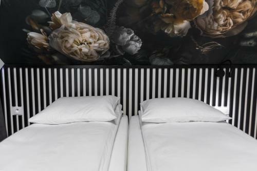 Mare Boutique Houses