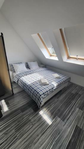 Forest Apartment