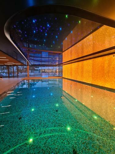 Wave Privilege Apartment